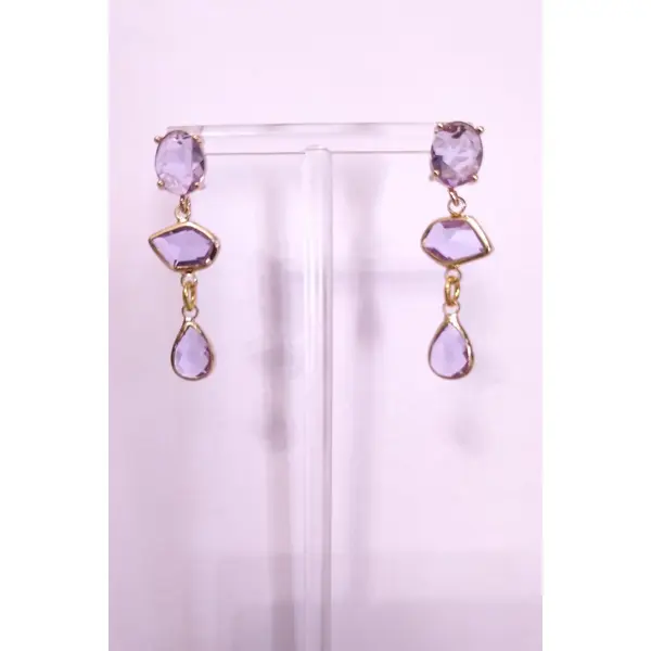 Boucles d'oreilles en verre et acier inoxydable .