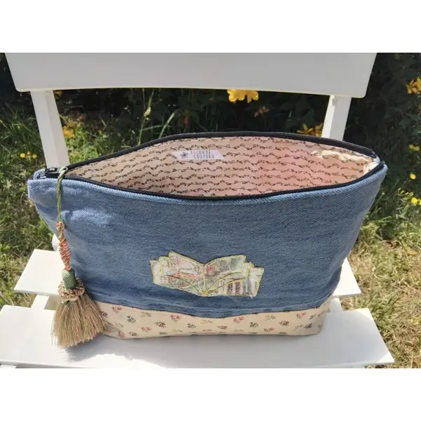 Pochette à livre