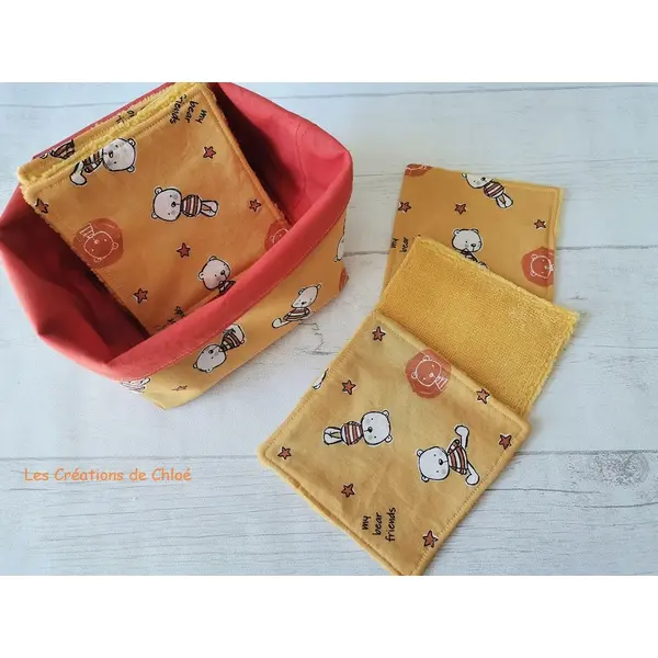 Panier et 6 lingettes bébé
