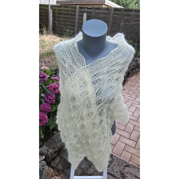 Etole soie et mohair citron tricotee mains