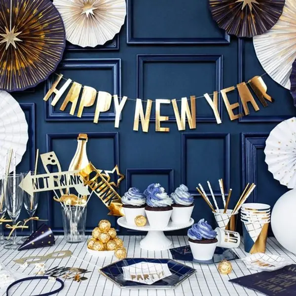 Assiette Carton Géométrique Bleu Navy x6 - SkyLantern.fr
