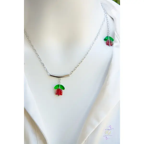 Collier "primavera" code : destock50 acier 316l et verre tulipe 40 cm bijoux femme assembler mains (a829)