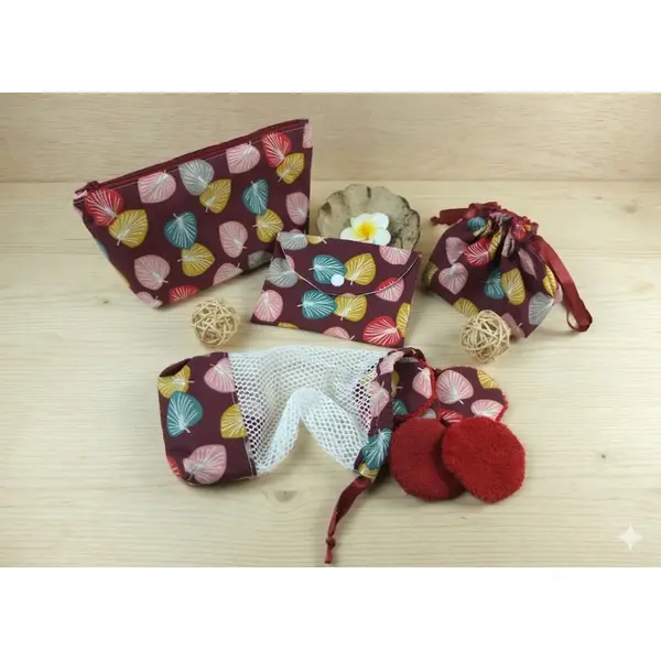 Trousse à maquillage + filet de lavage + sac à savon + pochon et lingettes démaquillantes en éponge de bambou/coton