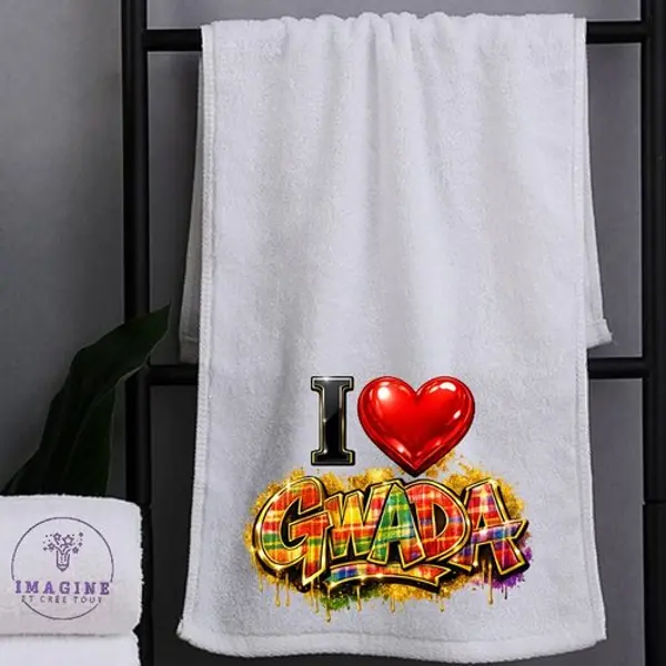 Petite serviette personnalisée pour le visage - sublimation - infusible ink - impression - i love gwada - cœur - madras
